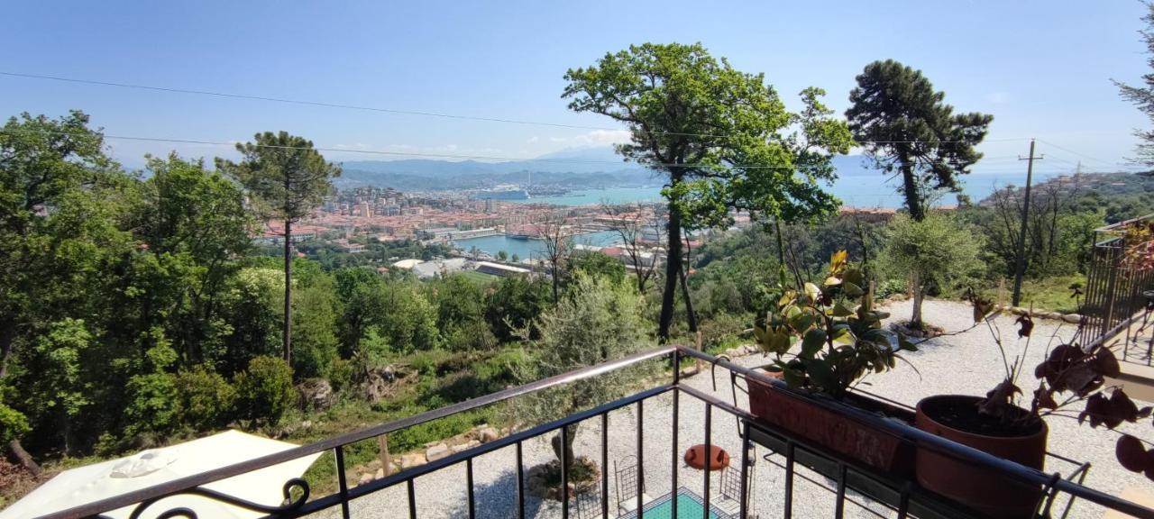 Agriturismo Belvedere 9 ลาสเปเซีย ภายนอก รูปภาพ