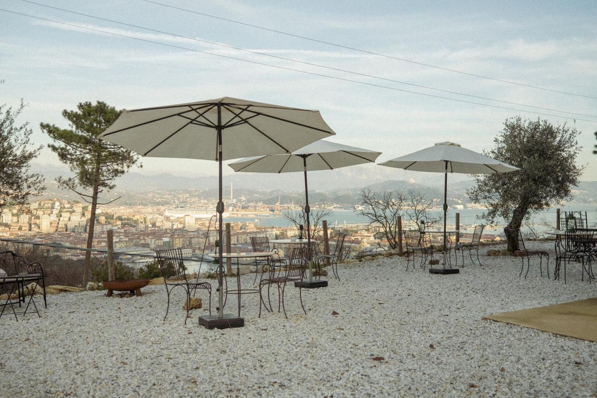 Agriturismo Belvedere 9 ลาสเปเซีย ภายนอก รูปภาพ